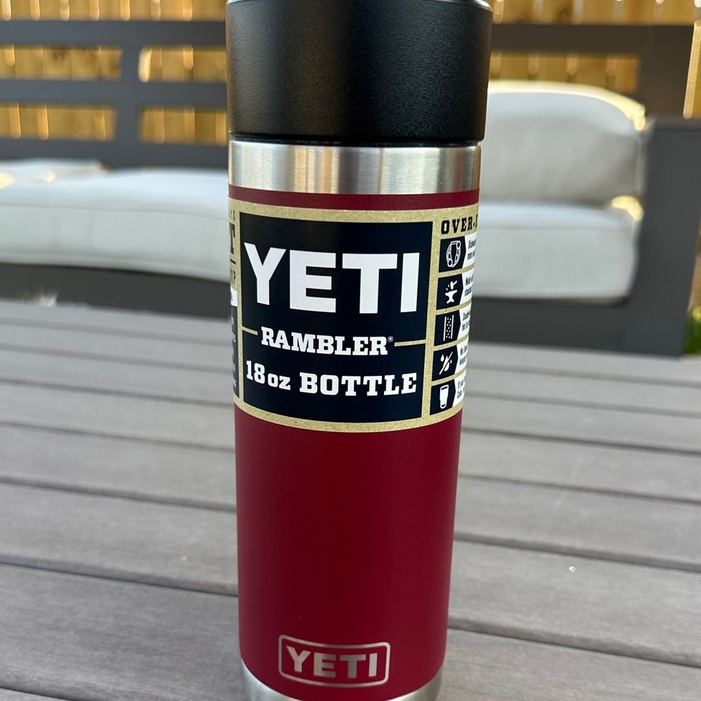 YETI Rambler 18oz Bottle - Maroon and Black